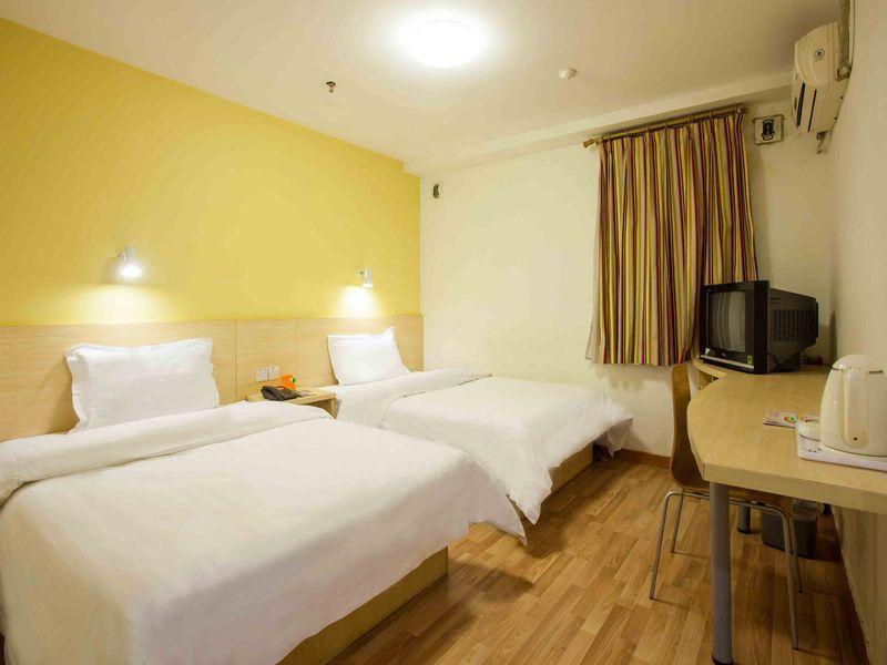 7 Days Inn Shenyang Bei Hang Commercial Street Exterior foto